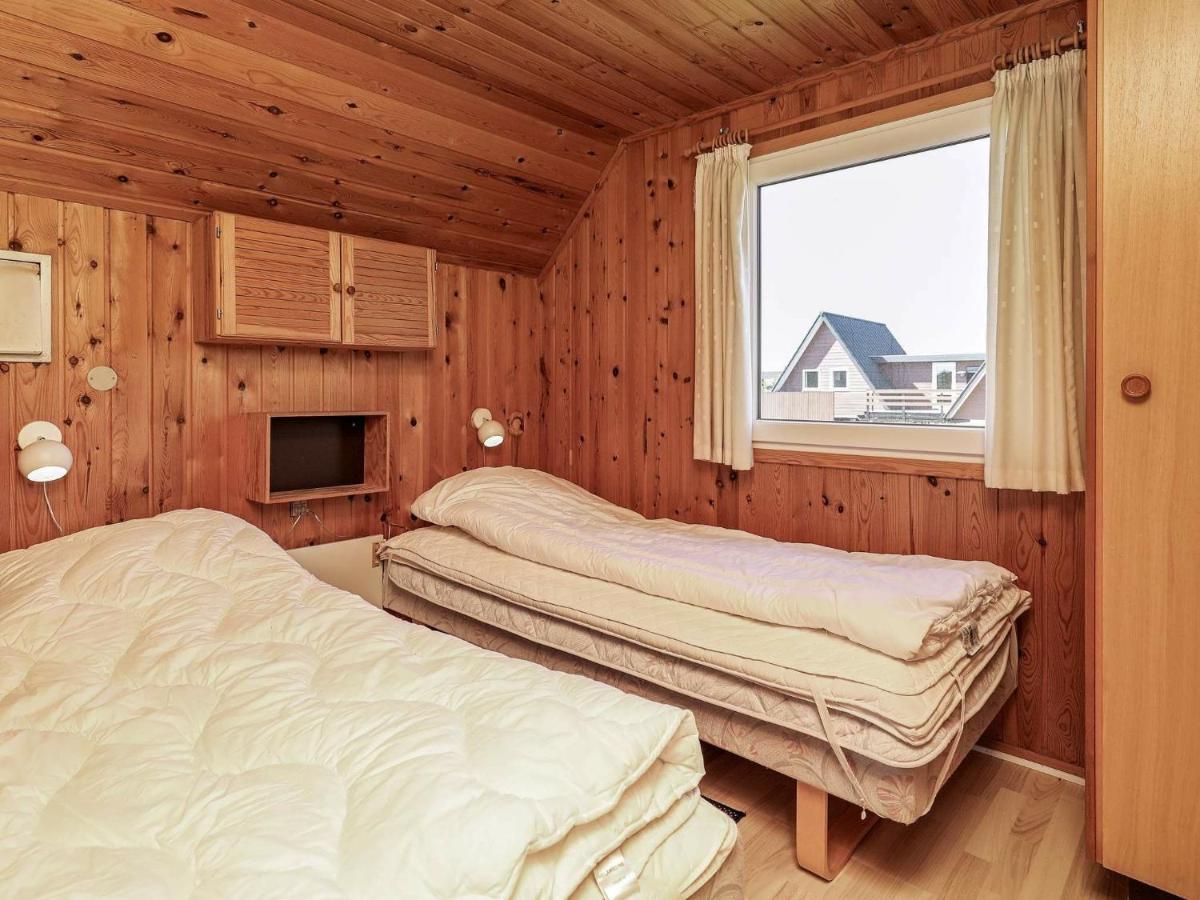 6 Person Holiday Home In Хвиде-Санде Экстерьер фото